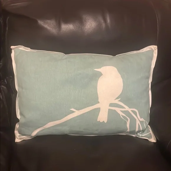 Newport Aqua Pillow with Bird Design - Picture 2 of 3